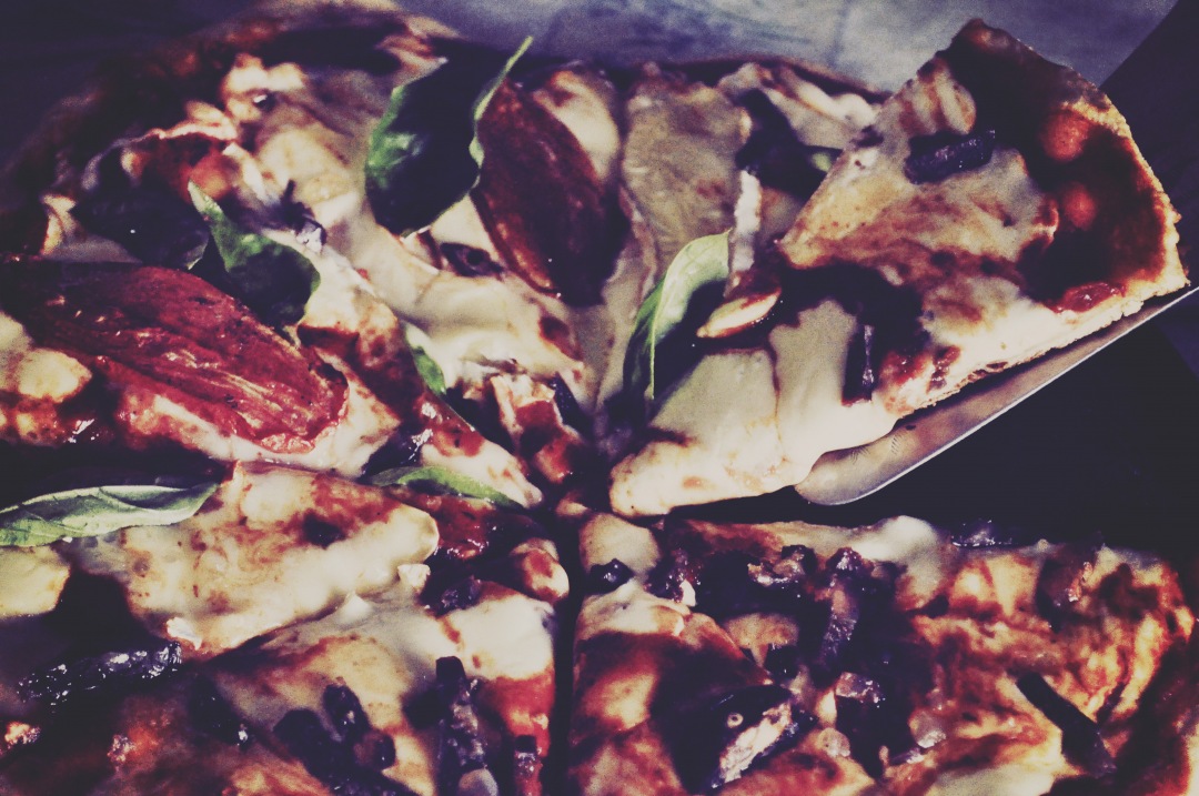 tomato and basil Italian Pizza