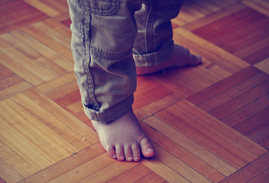 Children foots