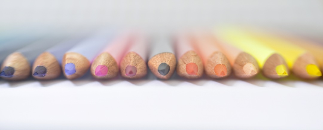 line of color pencils focus
