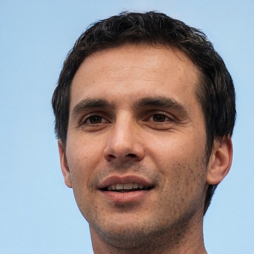 males one person adult portrait;face men smiling portrait
