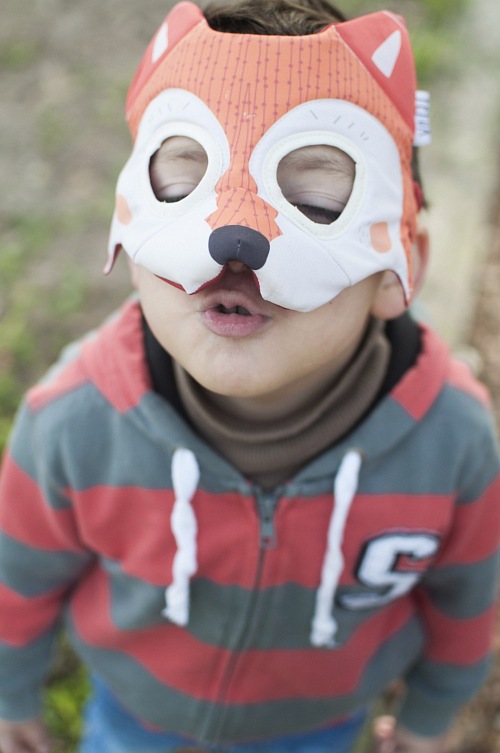 Child with fox costume